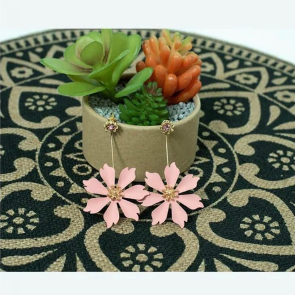 Flower earrings 🌸🌼